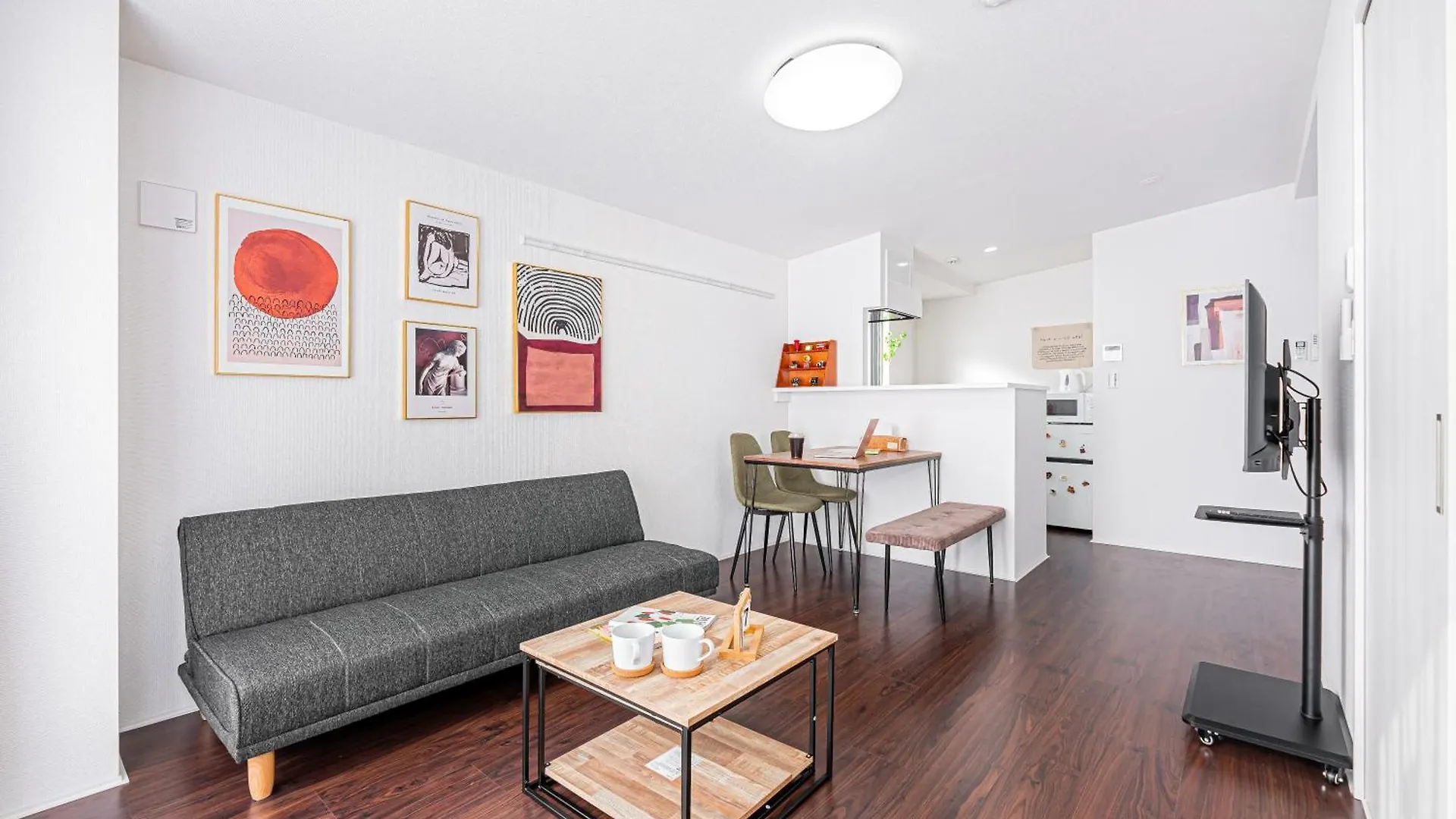Apartment Zaito Tokyo Pretic Hikifune Japan